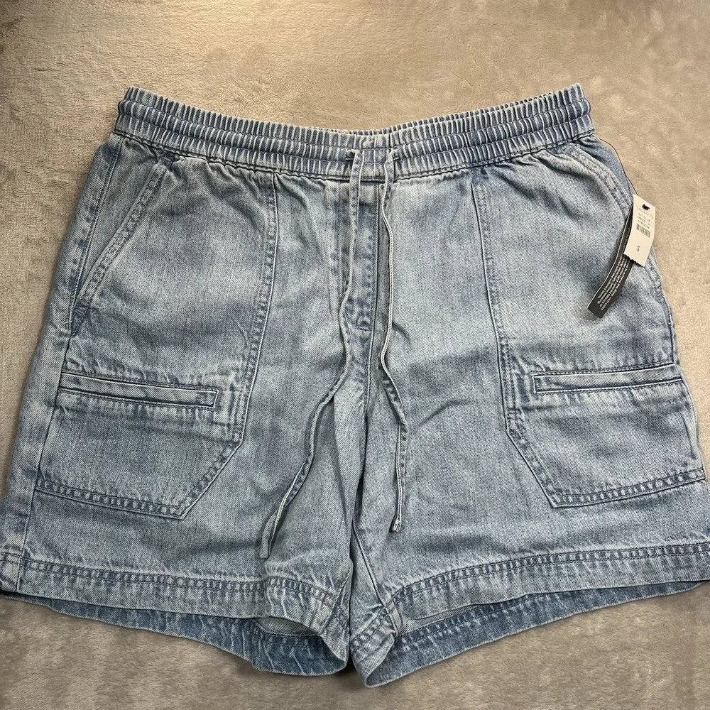 Talbots Shorts Small Denim Flowy Soft Tencel Fabric Stretch Drawstring‎ NEW
